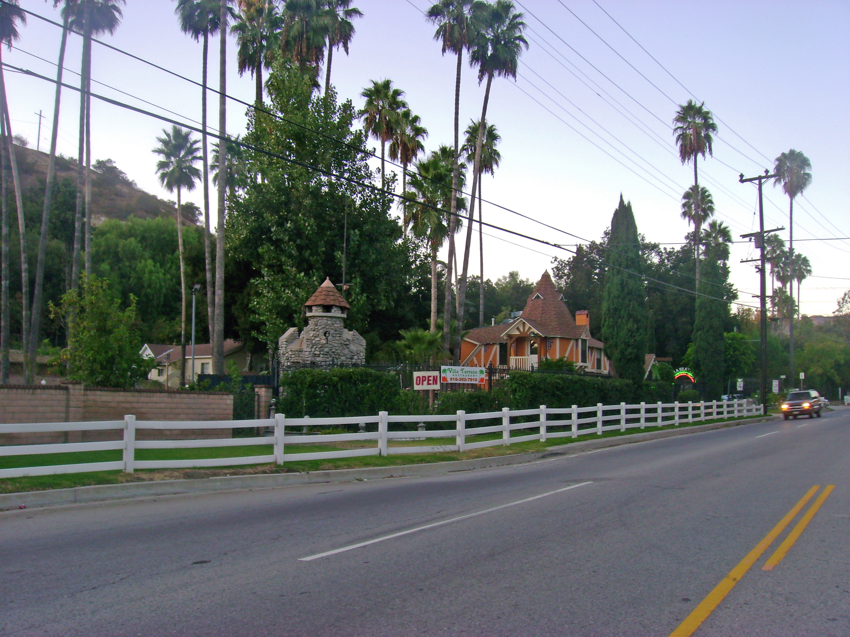 Villa10ViewfromHighwayedited.JPG